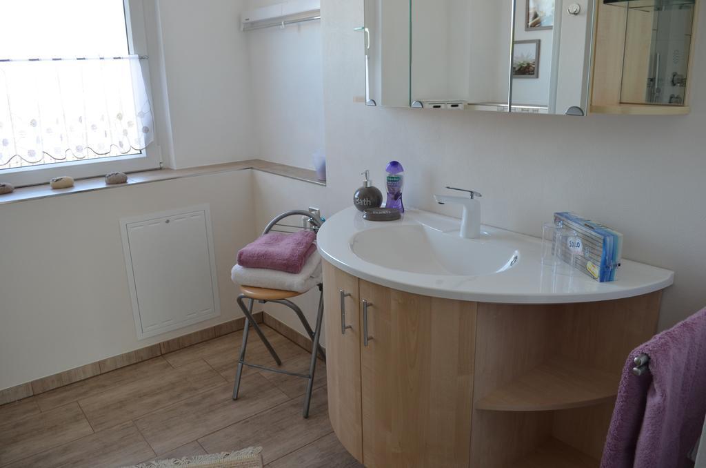 Ferienwohnung Edelweiss バート・ヴィルスナック 部屋 写真