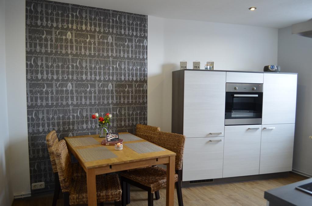 Ferienwohnung Edelweiss バート・ヴィルスナック 部屋 写真