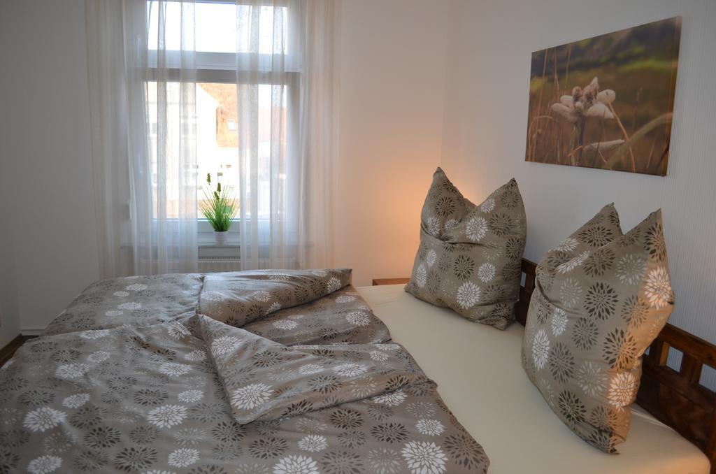 Ferienwohnung Edelweiss バート・ヴィルスナック エクステリア 写真